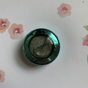 Limited edition Alluring Aquatic Collection shadow